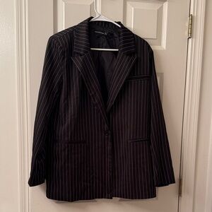 PrettyLittleThing Black Pinstripe Blazer